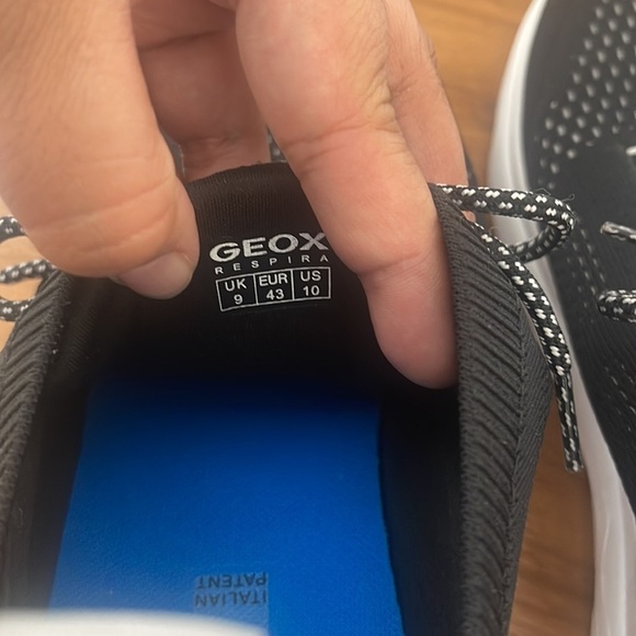GEOX Respira sneakers size 10 - Picture 5 of 8